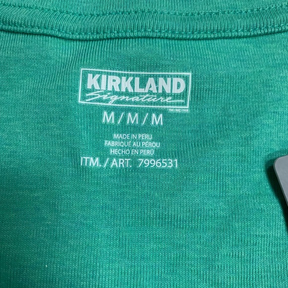 New Kirkland green v-neck cotton tee Sz. M - Picture 7 of 8